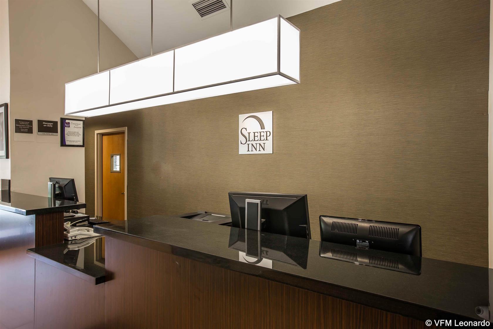 Sleep Inn Greensboro Airport Exteriör bild