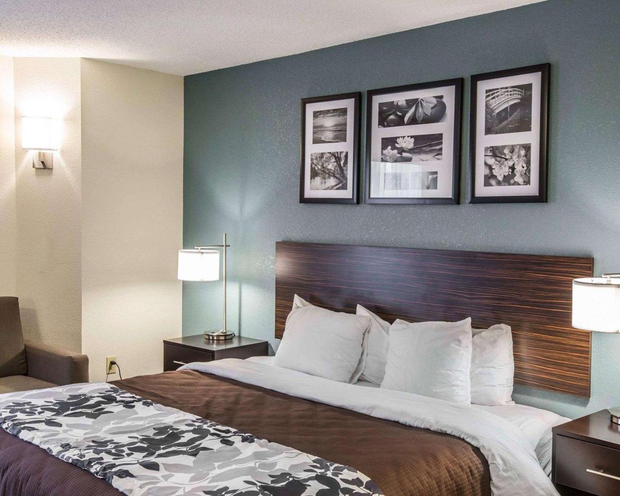 Sleep Inn Greensboro Airport Exteriör bild