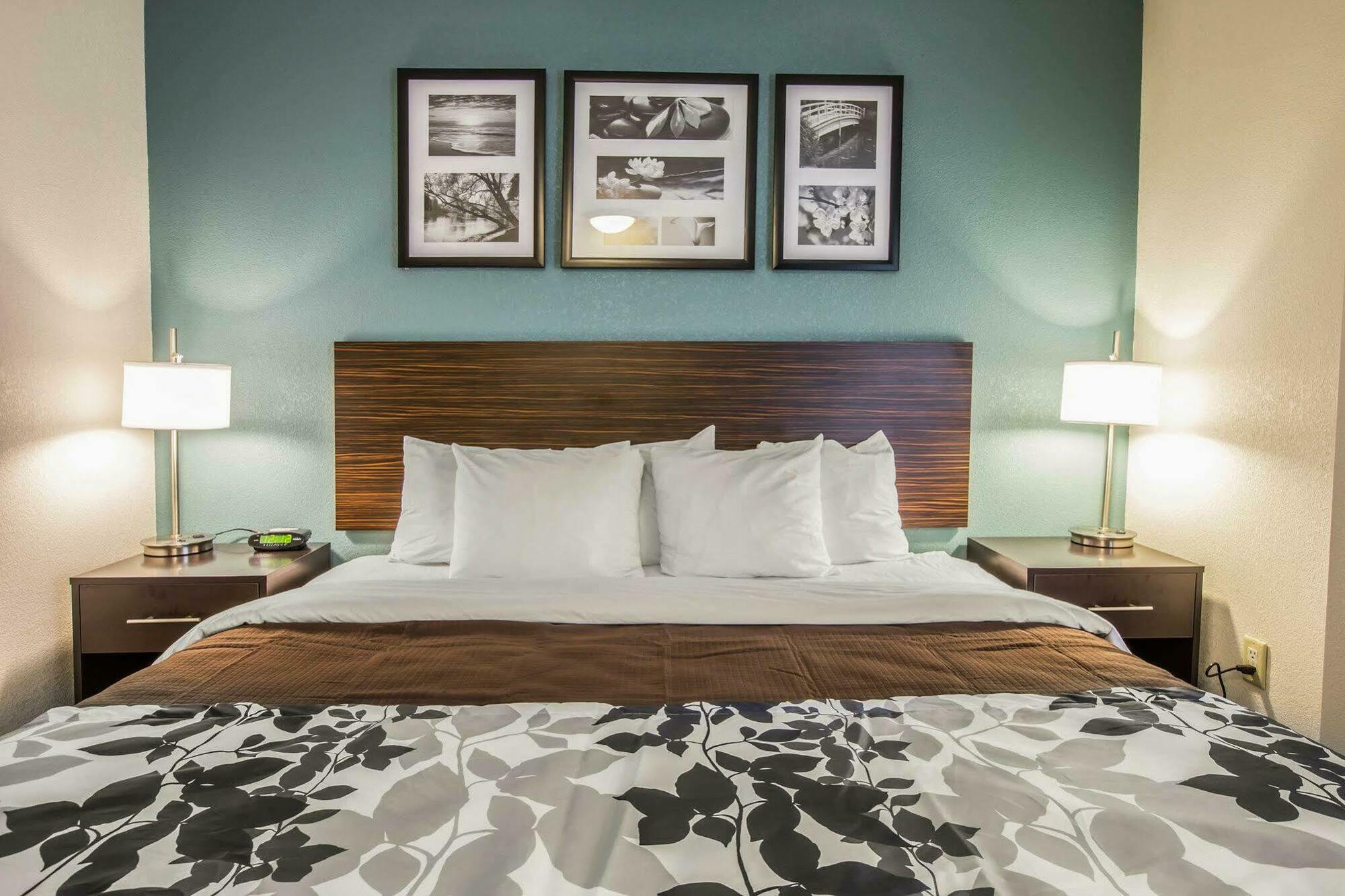 Sleep Inn Greensboro Airport Exteriör bild